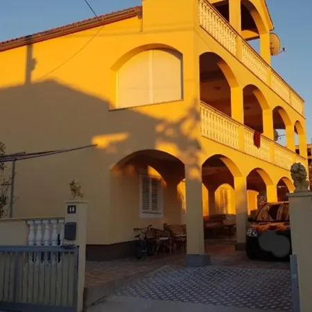 Zd Living 3 Sterne In Zadar