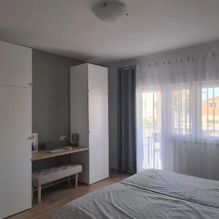 Apartman Zd Living 3 Sterne In